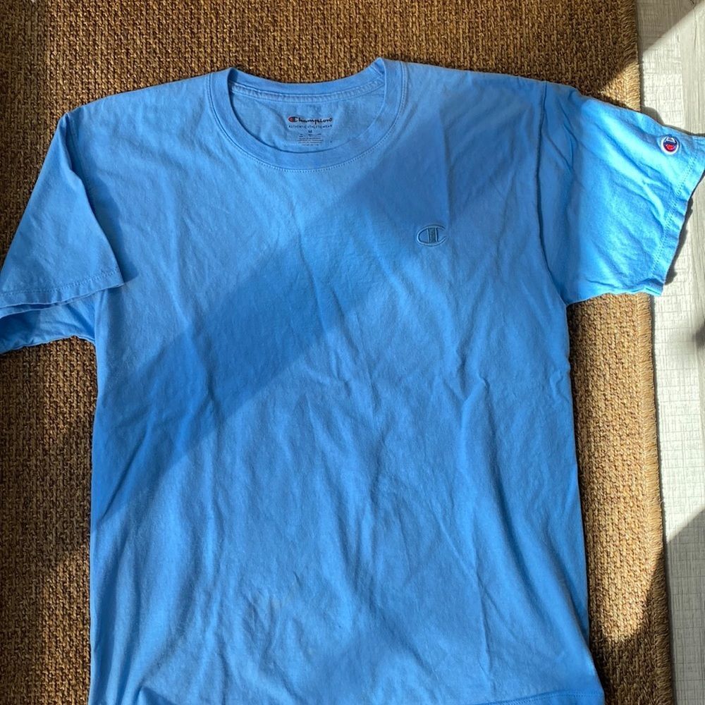 Baby blue champion tee shirt